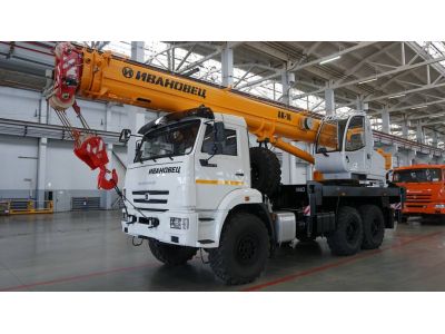 Автокран КС-35714К-2-10