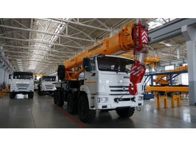 Автокран КС-65740-7